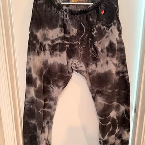 Iconic Aviator Nation Sweatpants from the Lightning Bolt Collection ⚡️